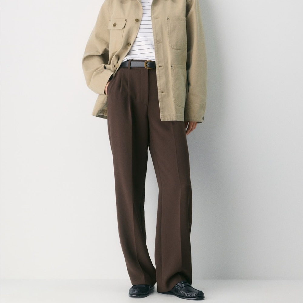 Aritzia Effortless Pants in Camel- Petite Friendly (28 in inseam)